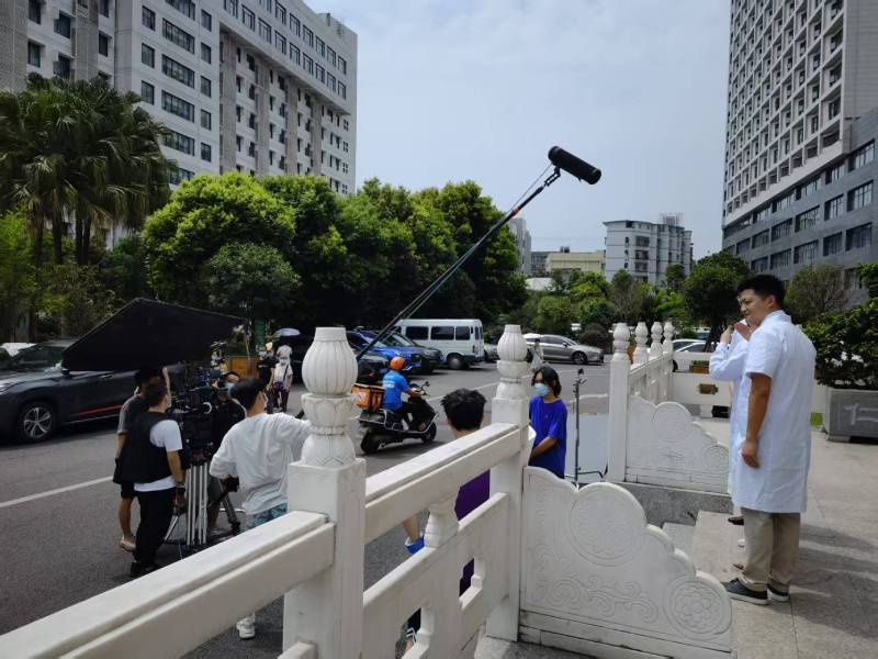 乌鲁木齐县广告片拍摄公司低成本实现高规格制作的诀窍